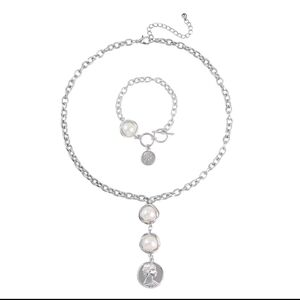 Simulated Pearl Necklace 20-22 Inches and Bracelet 7-8In in Silvertone